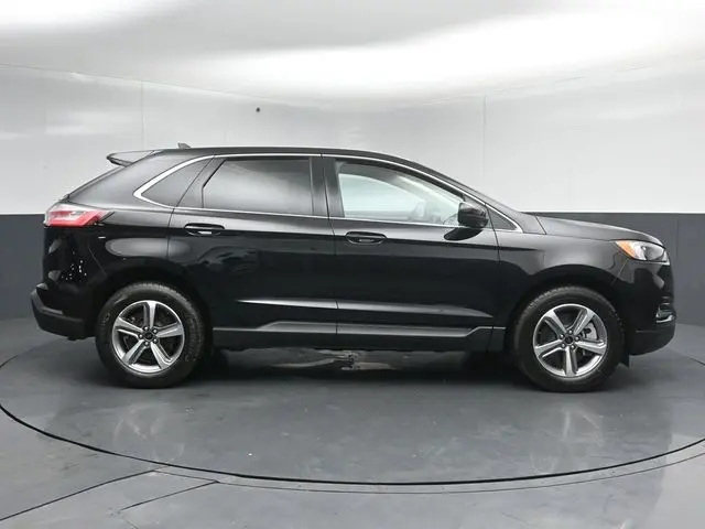 2023 Ford Edge - $26,895