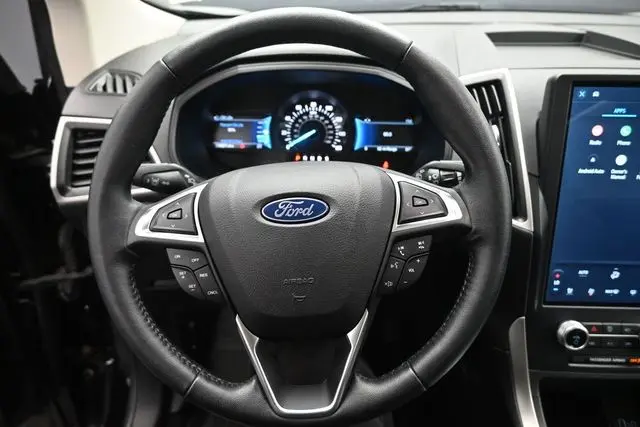 2023 Ford Edge - $26,895
