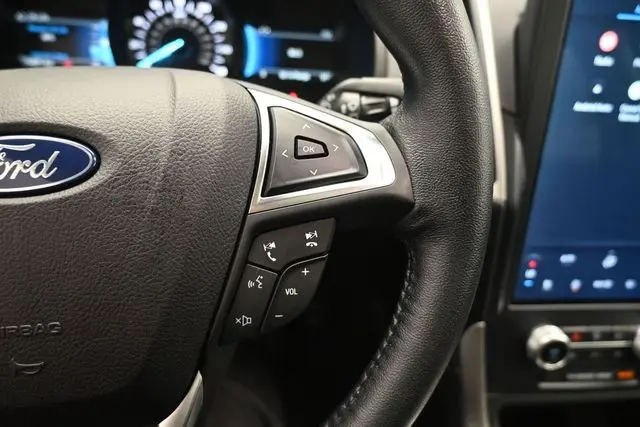 2023 Ford Edge - $26,895