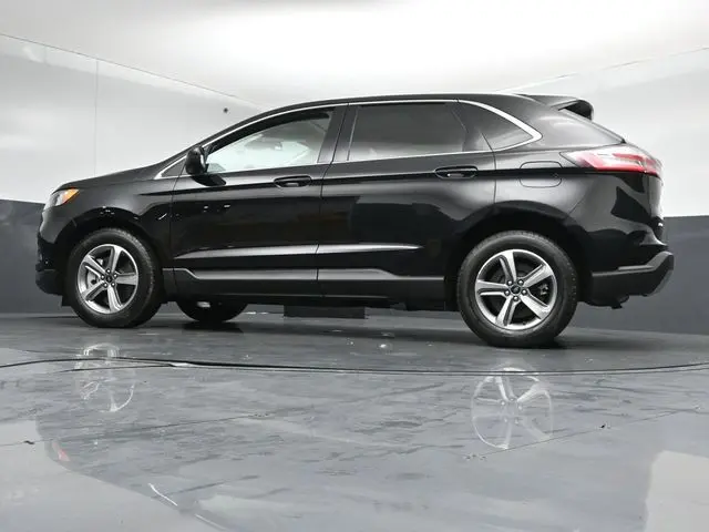 2023 Ford Edge - $26,895