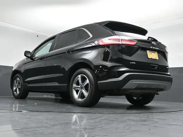 2023 Ford Edge - $26,895