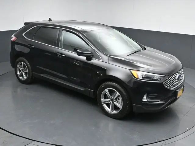 2023 Ford Edge - $26,895