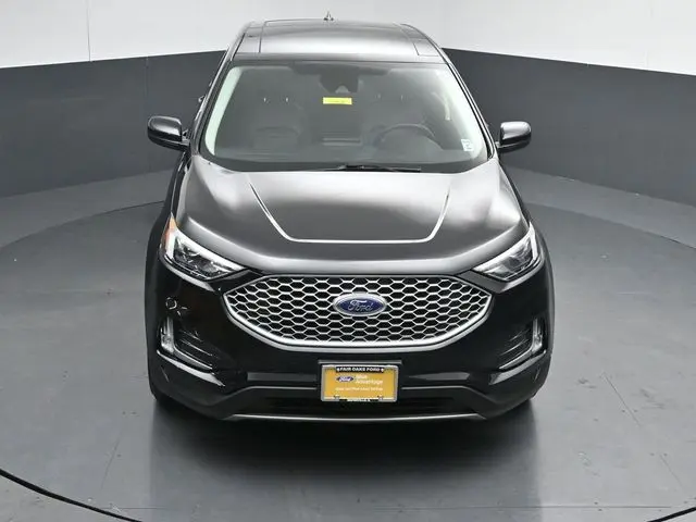 2023 Ford Edge - $26,895