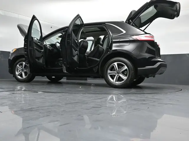 2023 Ford Edge - $26,895