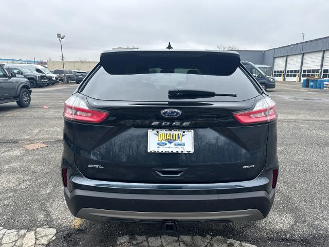 2023 Ford Edge - $25,825
