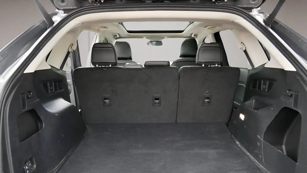 2024 Ford Edge ST-Line