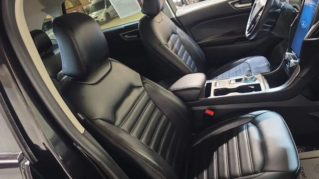 2024 Ford Edge ST-Line