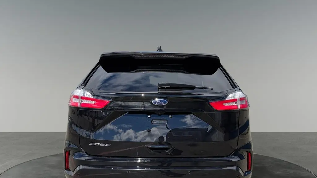 2020 Ford Edge ST Line