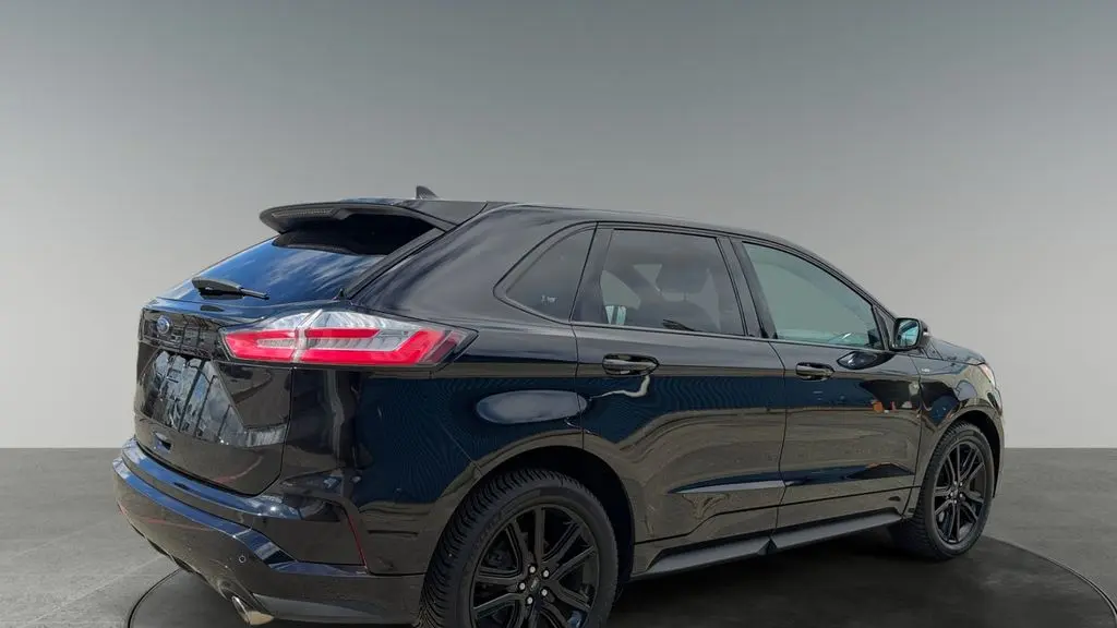 2020 Ford Edge ST Line
