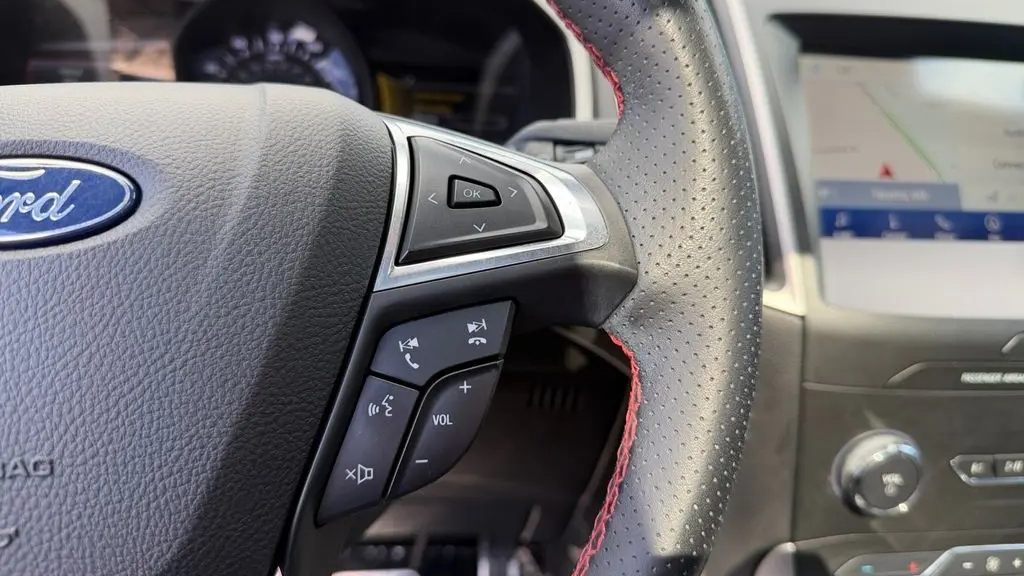 2020 Ford Edge ST Line