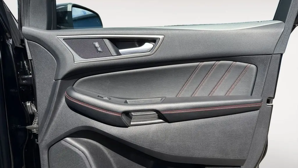 2020 Ford Edge ST Line