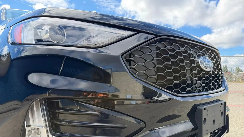 2020 Ford Edge ST Line