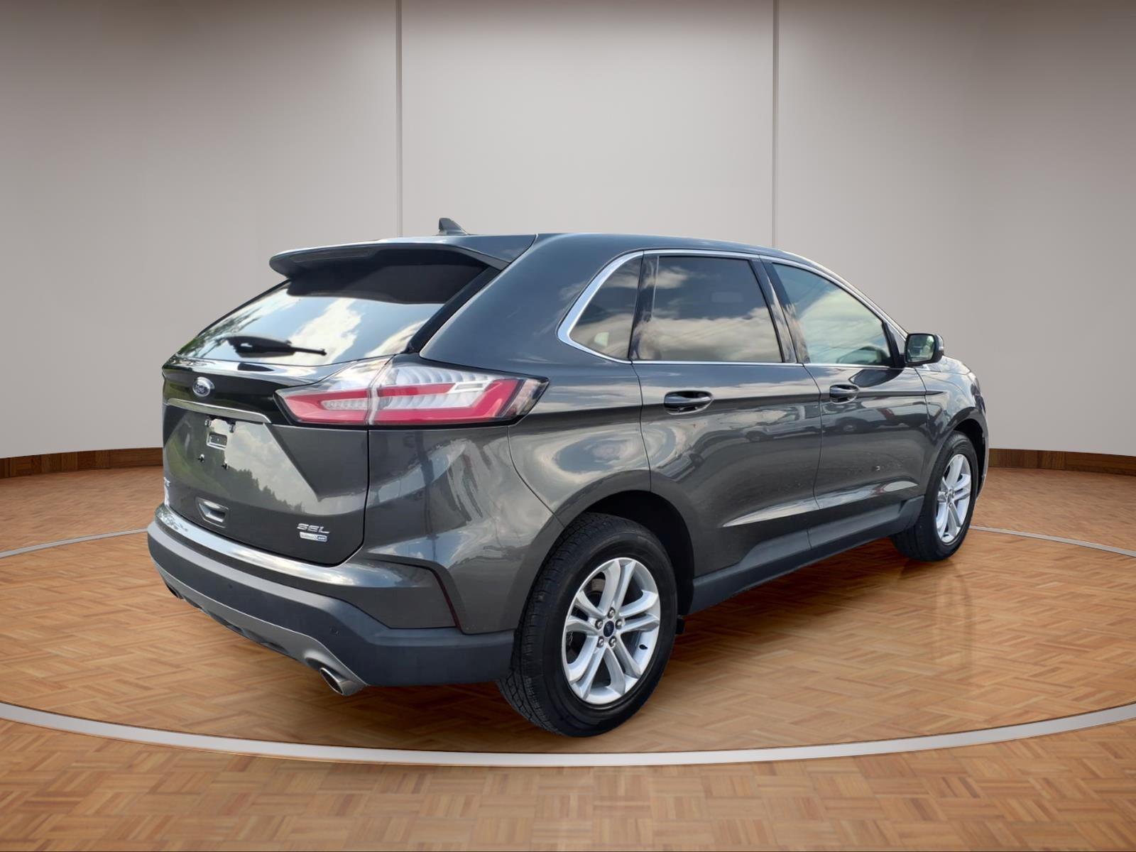2020 Ford Edge - $19,999