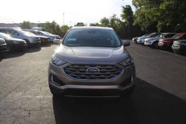 2021 Ford Edge - $23,255