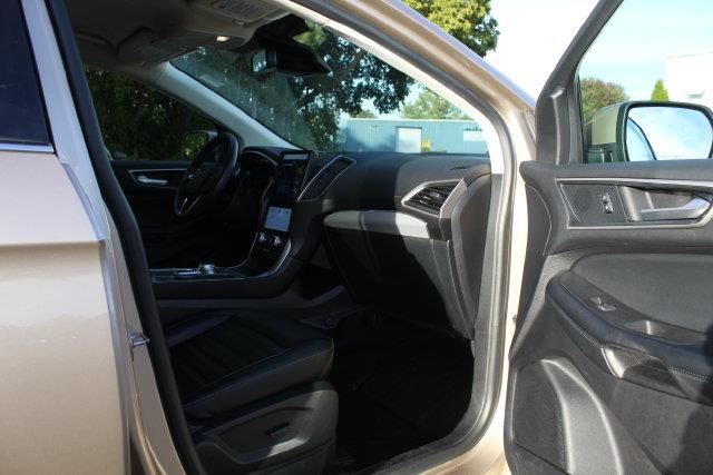 2021 Ford Edge - $23,255