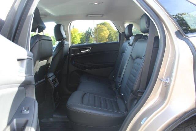 2021 Ford Edge - $23,255