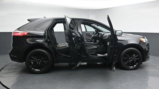 2022 Ford Edge ST-Line