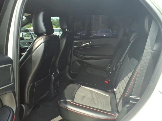 2022 Ford Edge - $19,350