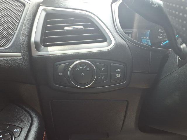 2022 Ford Edge - $19,350