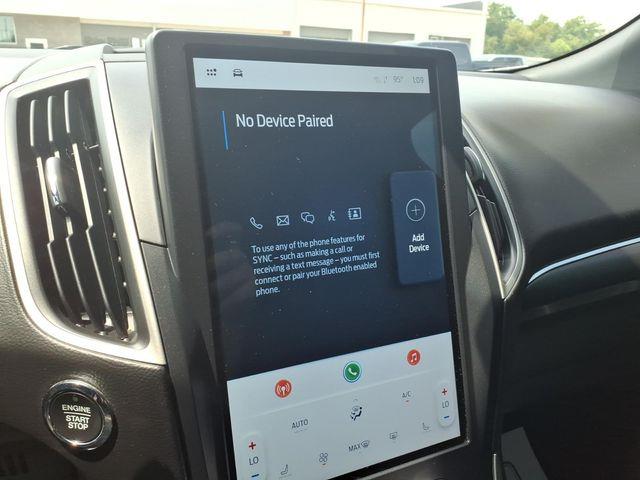 2022 Ford Edge - $19,350
