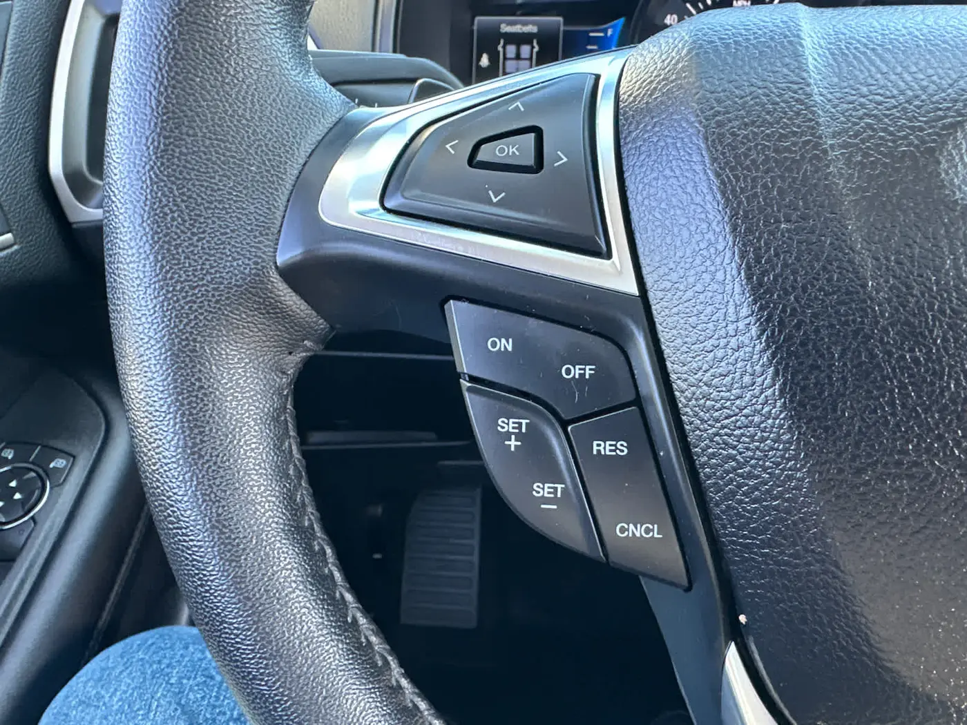 2022 Ford Edge - $24,578