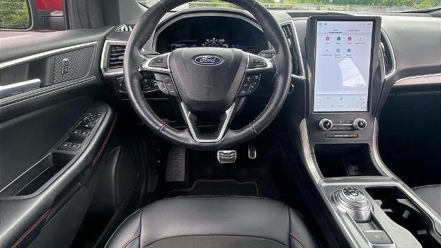 2022 Ford Edge ST-Line