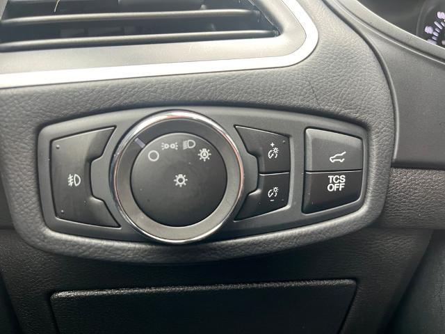 2023 Ford Edge - $25,462