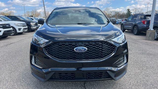 2023 Ford Edge ST-Line