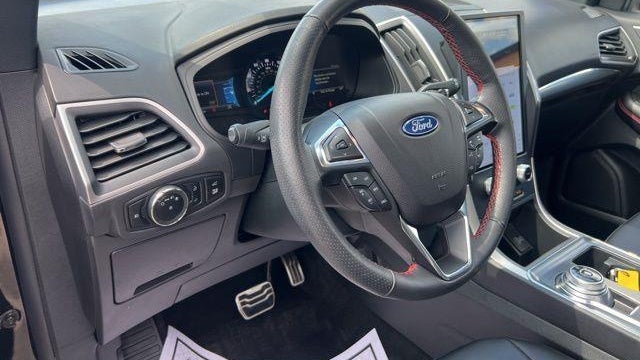2023 Ford Edge ST-Line