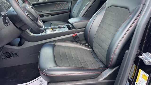 2023 Ford Edge ST-Line