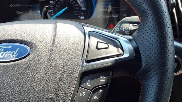 2023 Ford Edge ST-Line