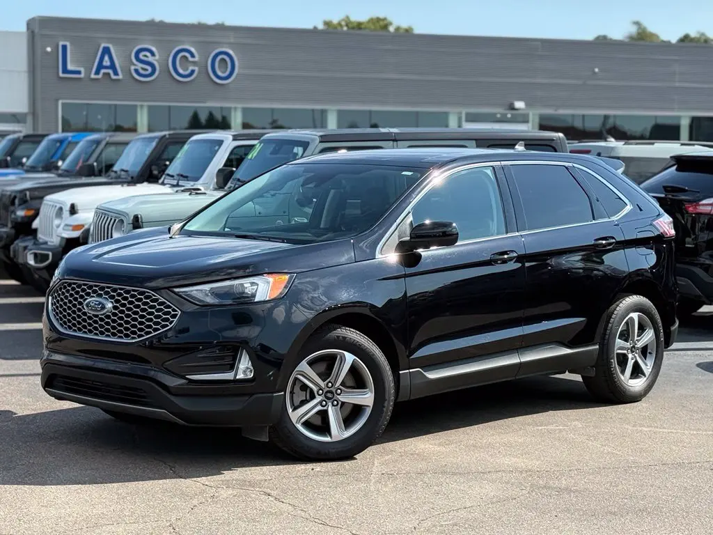 2024 Ford Edge