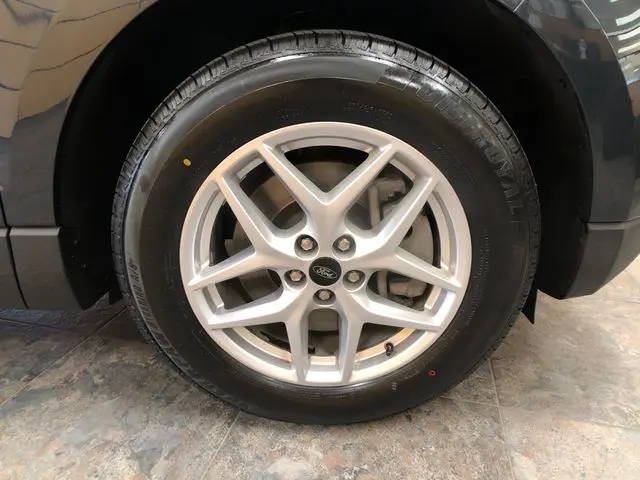 2024 Ford Edge - $25,897