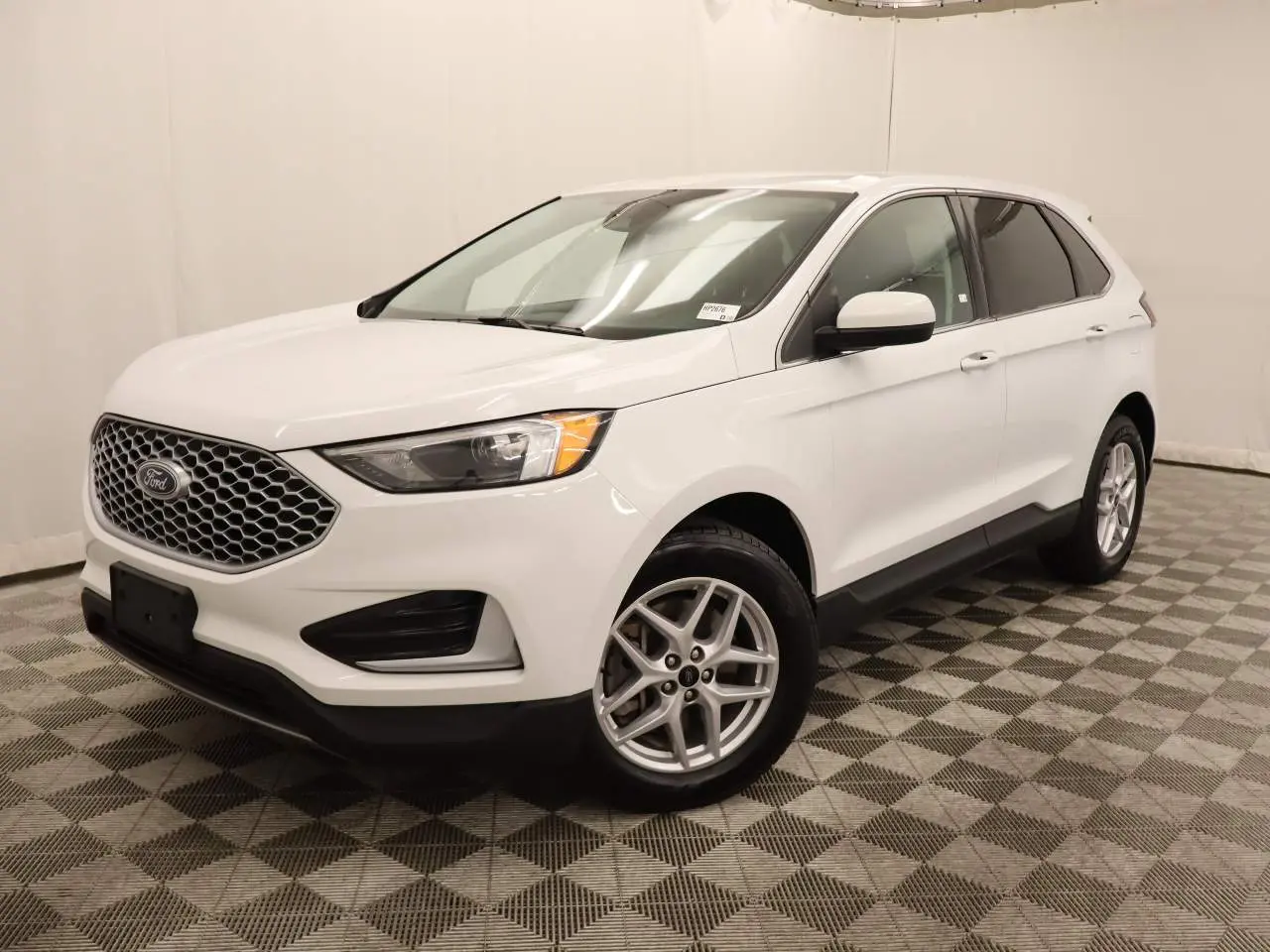 2024 Ford Edge - $19,376