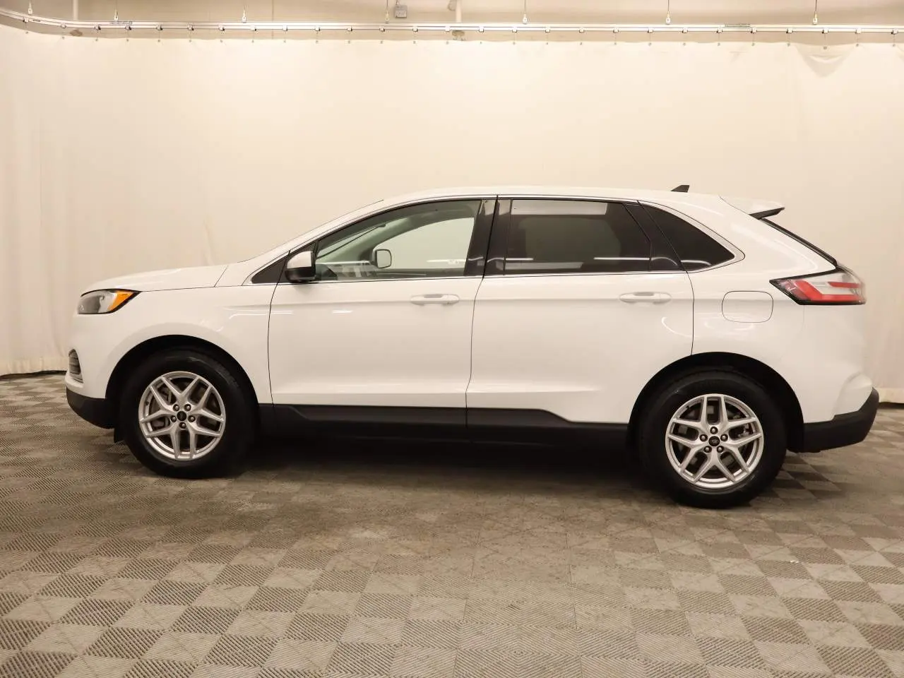 2024 Ford Edge - $19,376