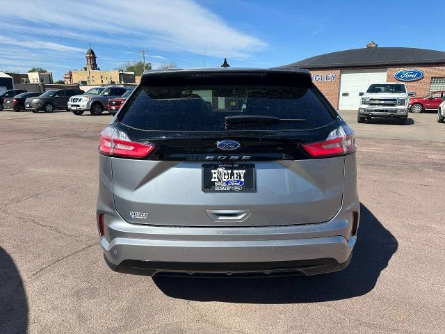 2024 Ford Edge - $37,900