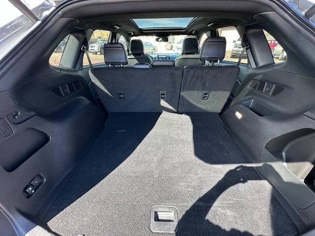 2024 Ford Edge - $37,900