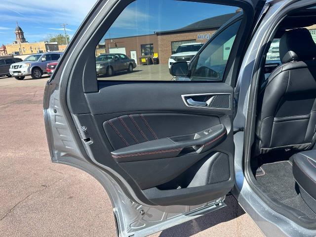 2024 Ford Edge - $37,900