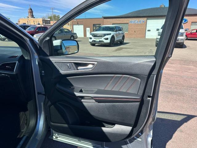 2024 Ford Edge - $37,900
