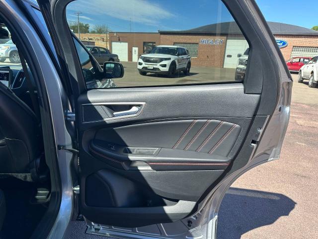 2024 Ford Edge - $37,900
