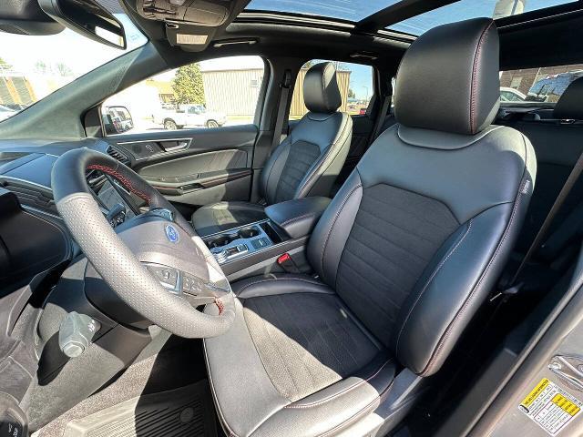 2024 Ford Edge - $37,900