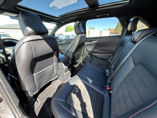 2024 Ford Edge - $37,900
