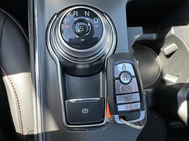 2024 Ford Edge - $37,900