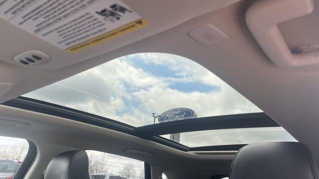 2024 Ford Edge ST-Line