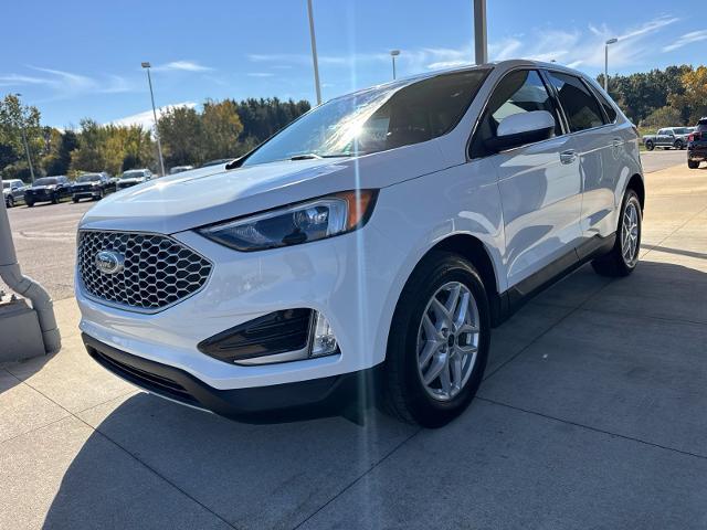 2024 Ford Edge - $27,500
