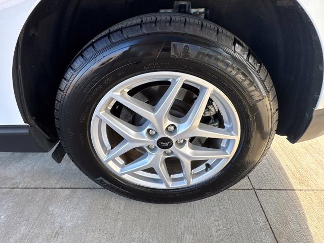 2024 Ford Edge - $27,500