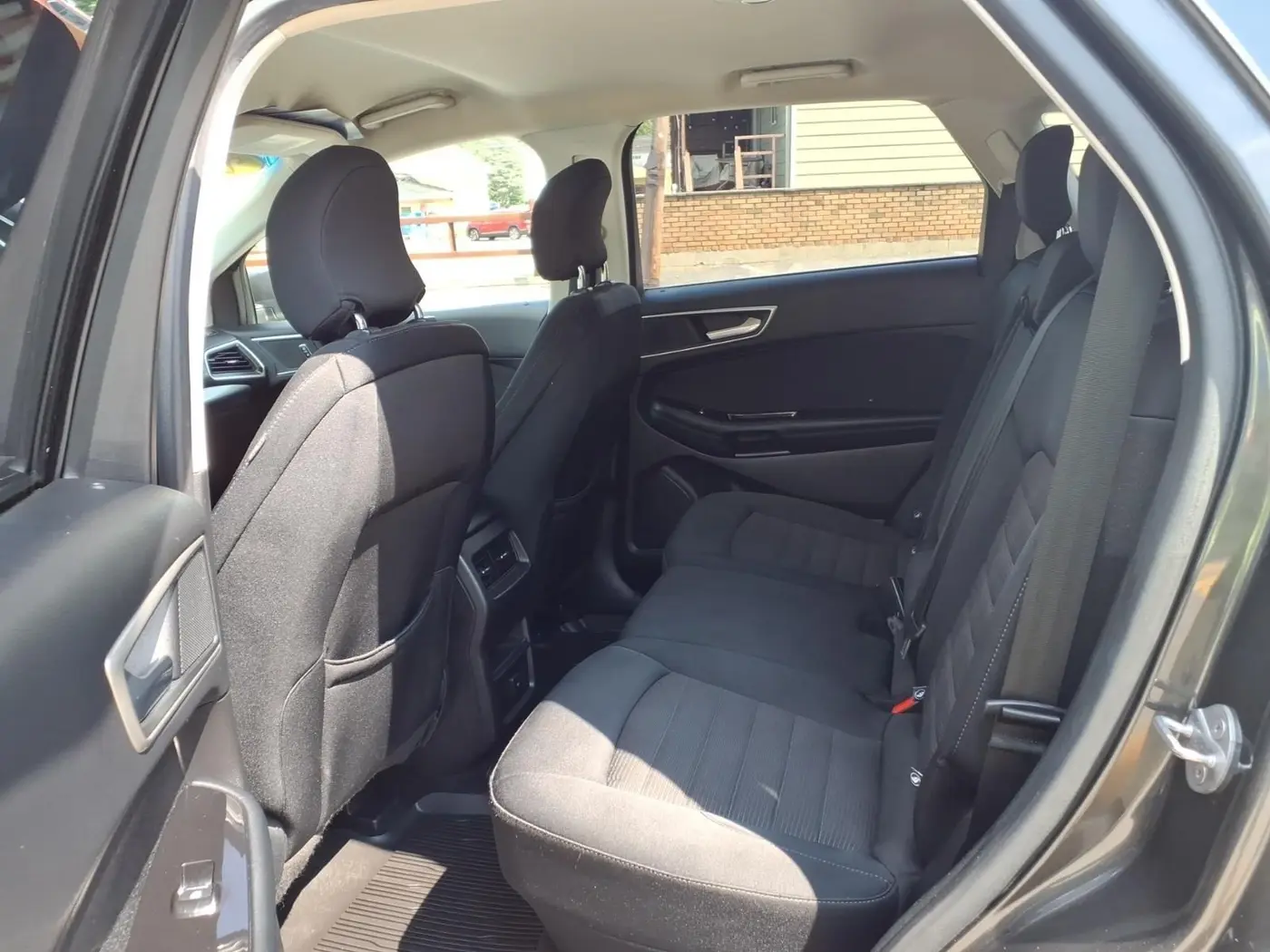 2017 Ford Edge - $14,336