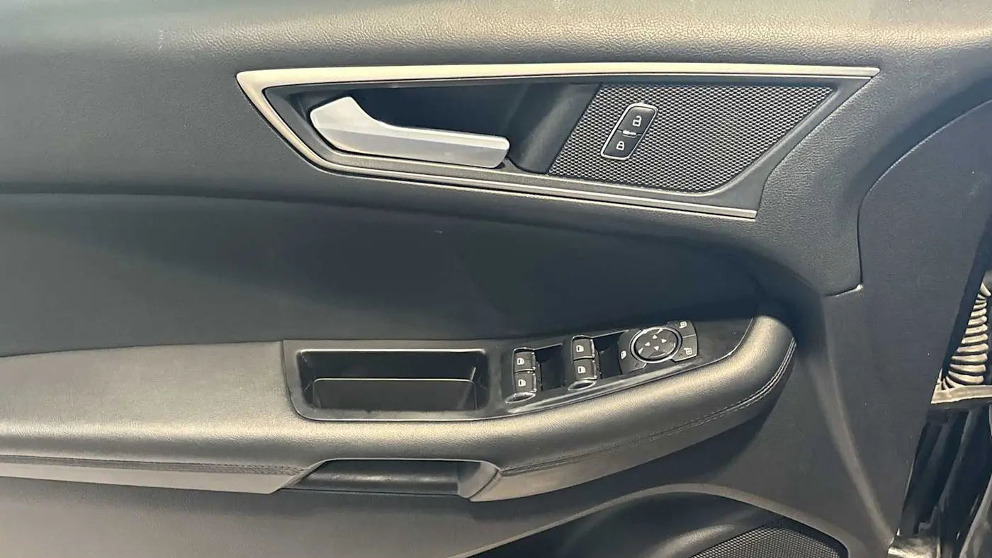 2020 Ford Edge ST Line