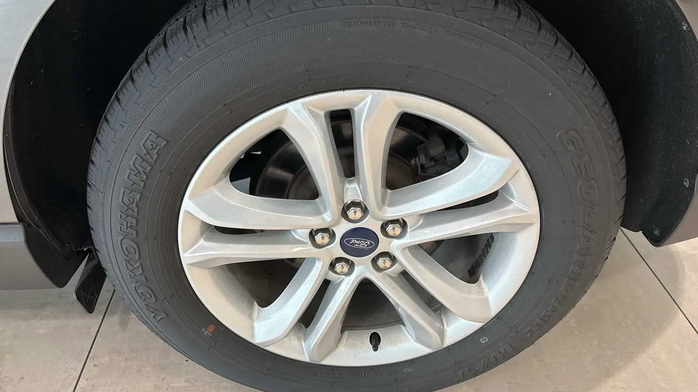 2020 Ford Edge ST Line