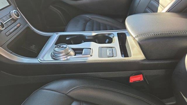 2022 Ford Edge ST-Line